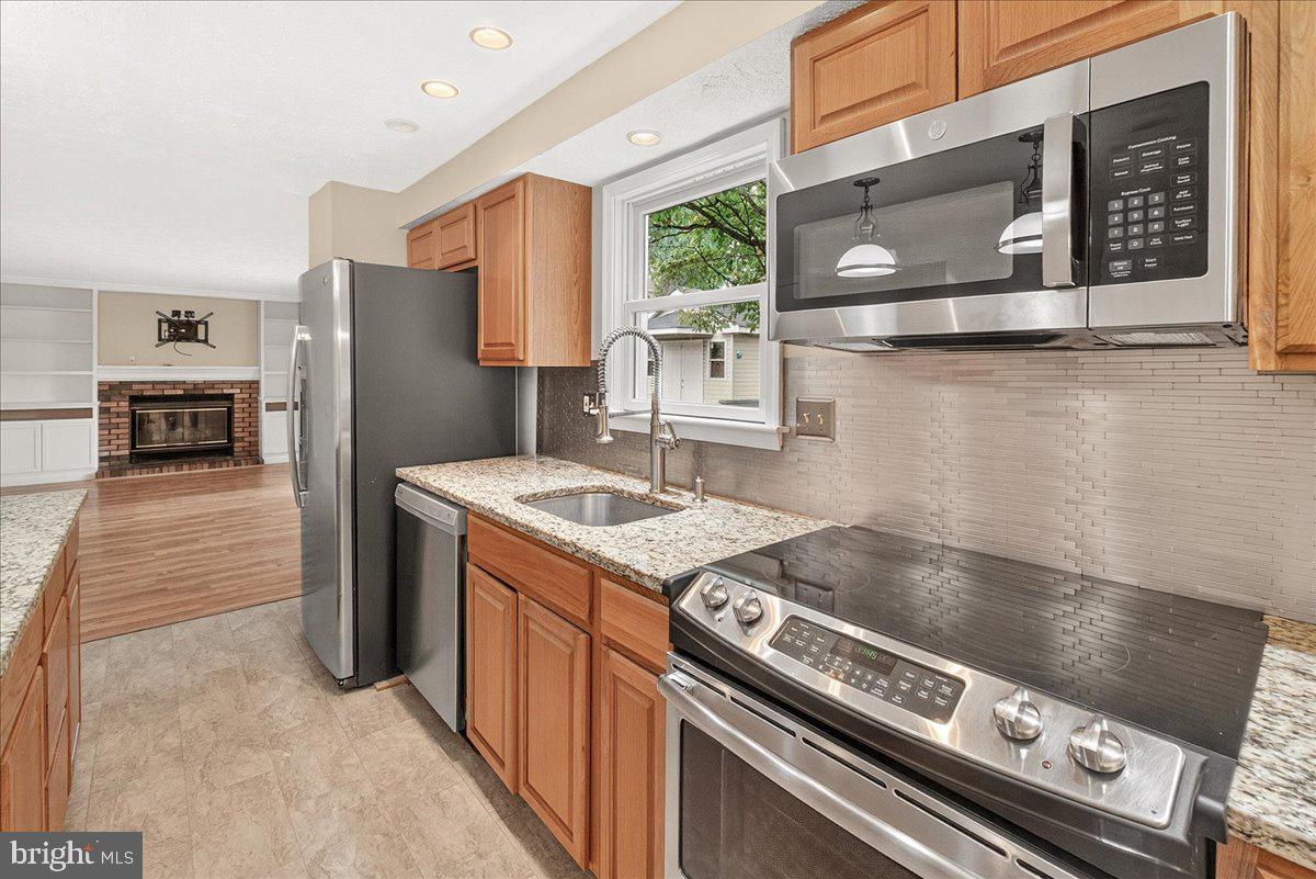 EMORY GROVE PARK - Residential