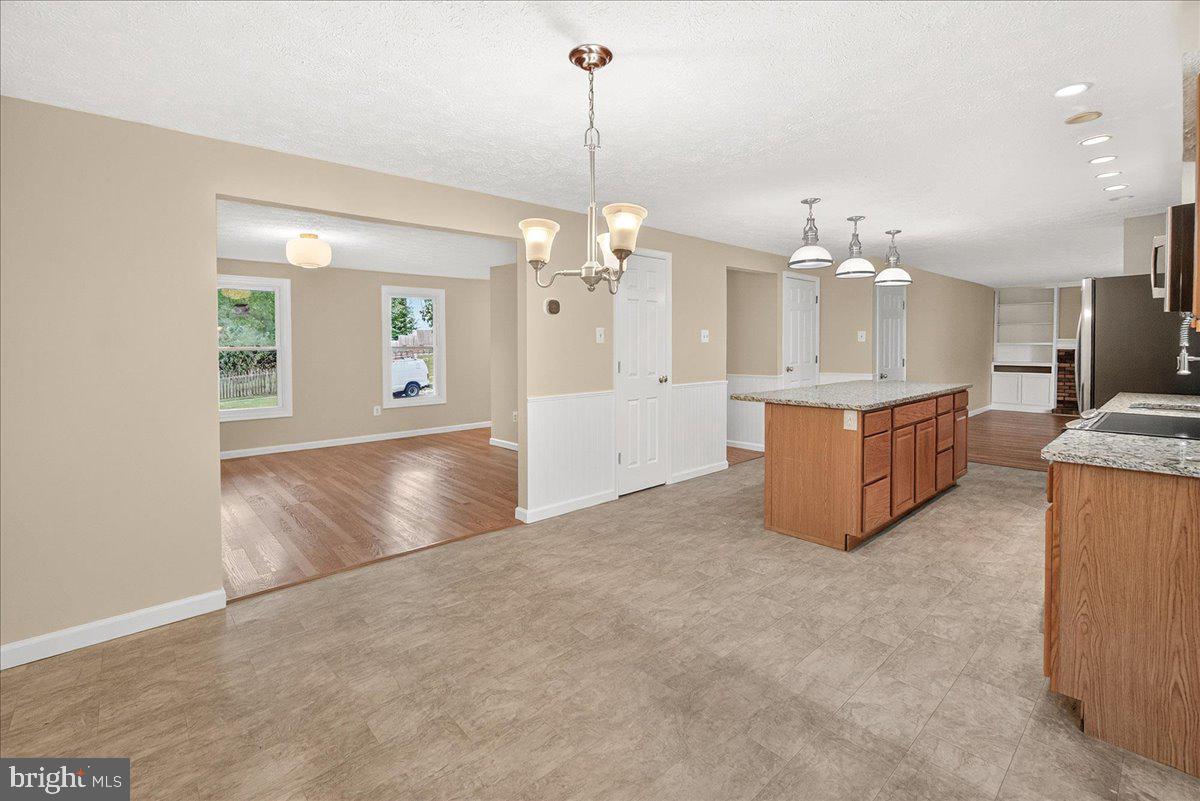 EMORY GROVE PARK - Residential