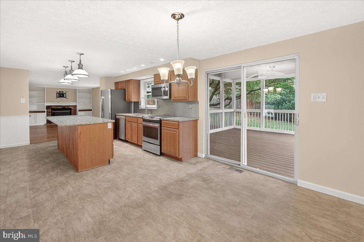 EMORY GROVE PARK - Residential