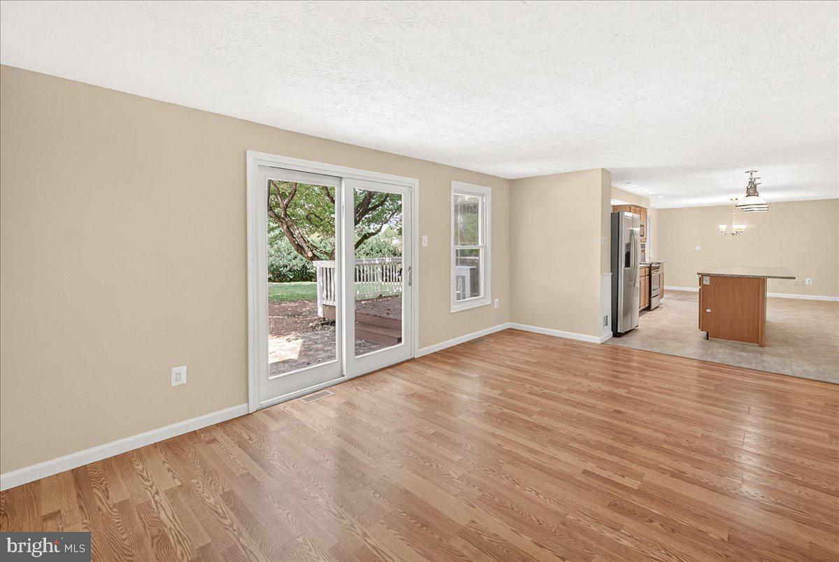 EMORY GROVE PARK - Residential