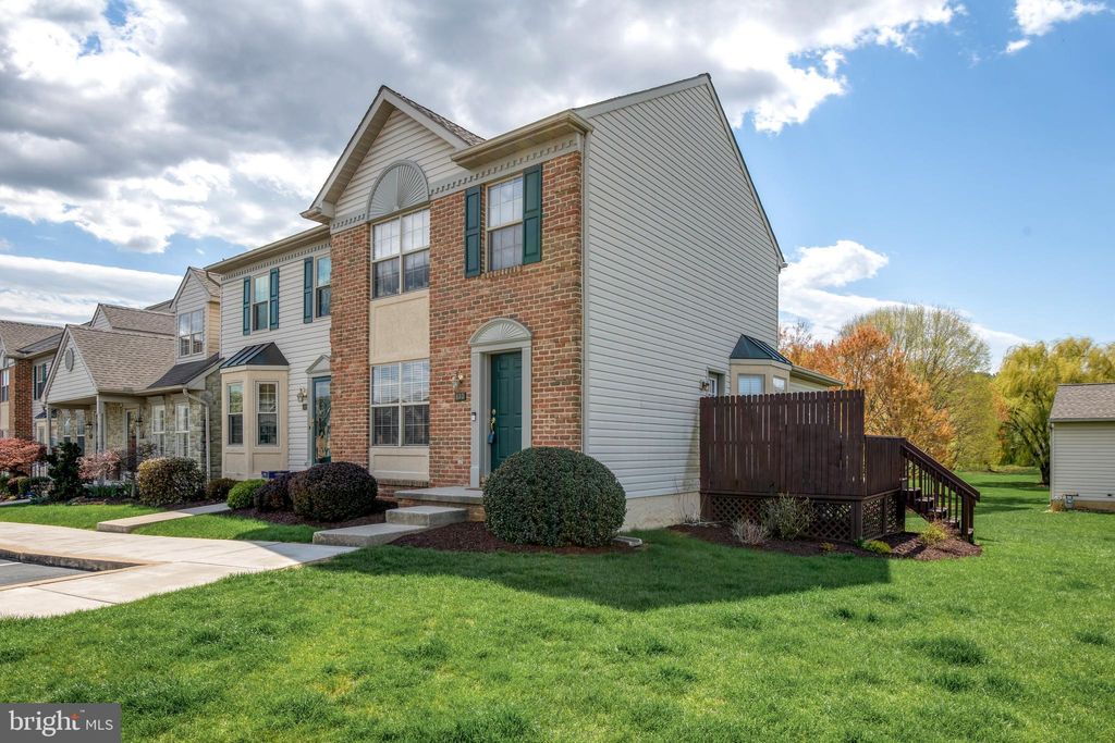 Photo of 610 Cobblestone Lane, LANCASTER, PA 17601 (MLS # PALA2067920)