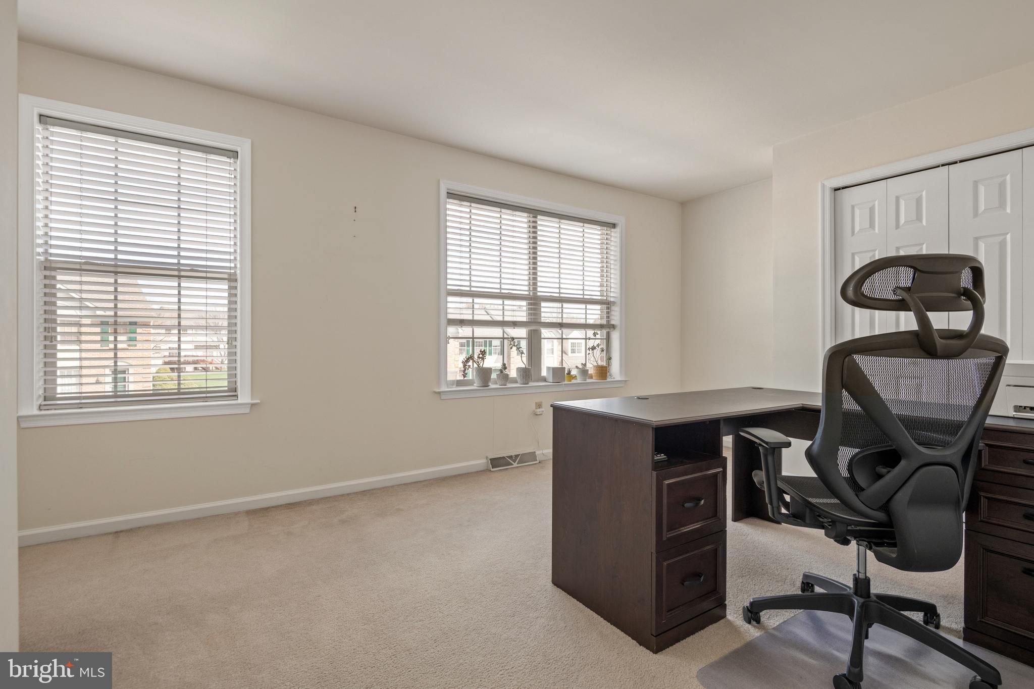 COBBLESTONE COURT - Residential