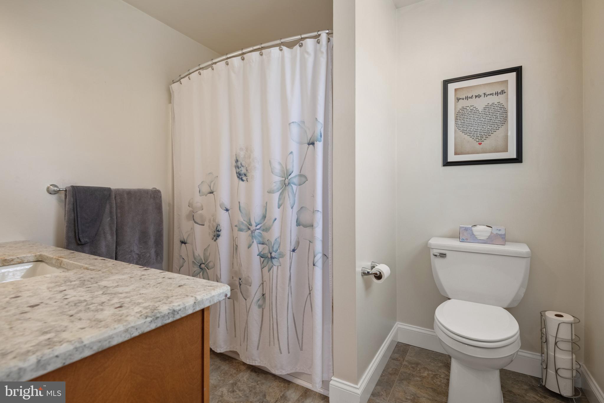 COBBLESTONE COURT - Residential