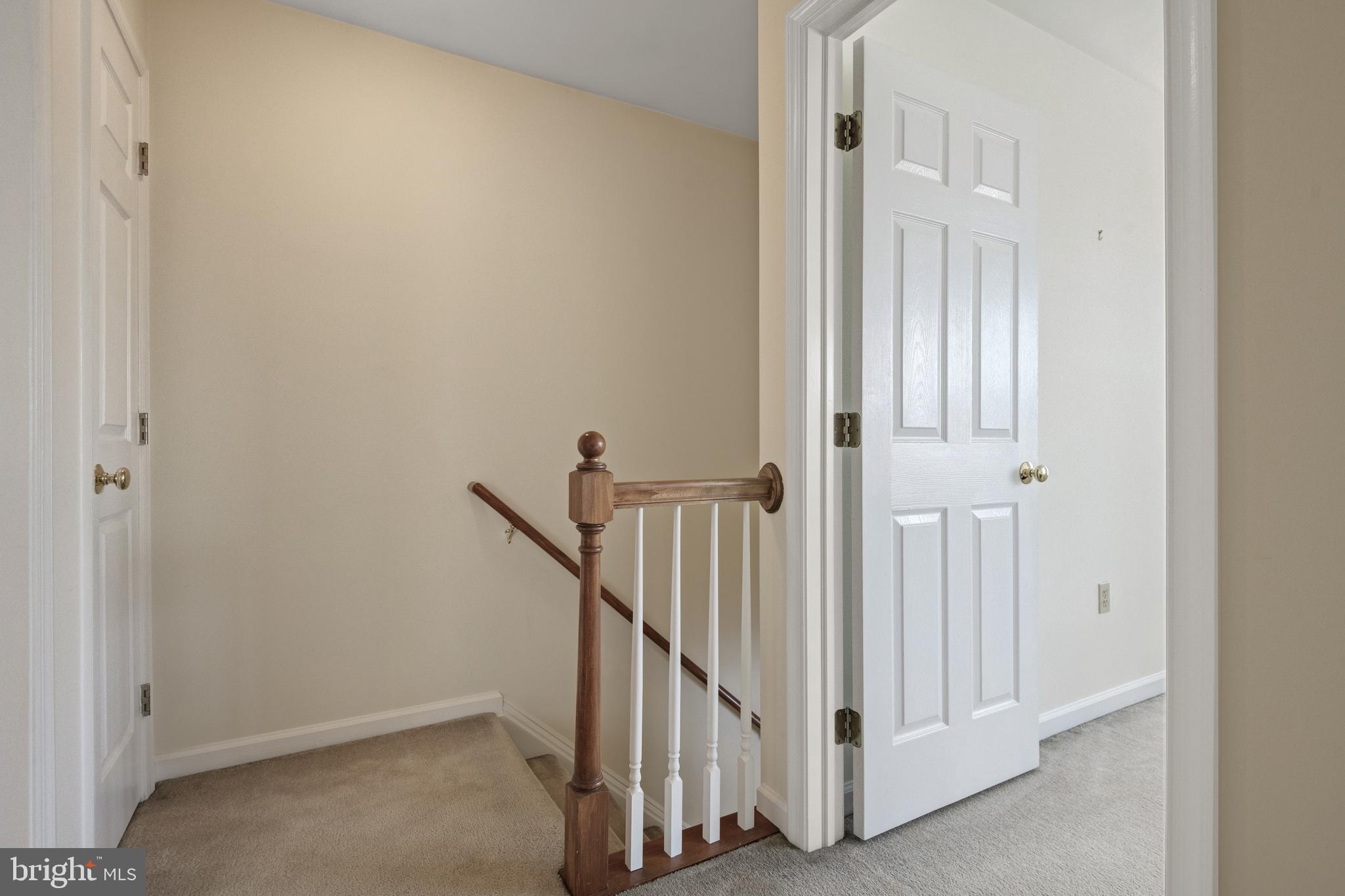 COBBLESTONE COURT - Residential