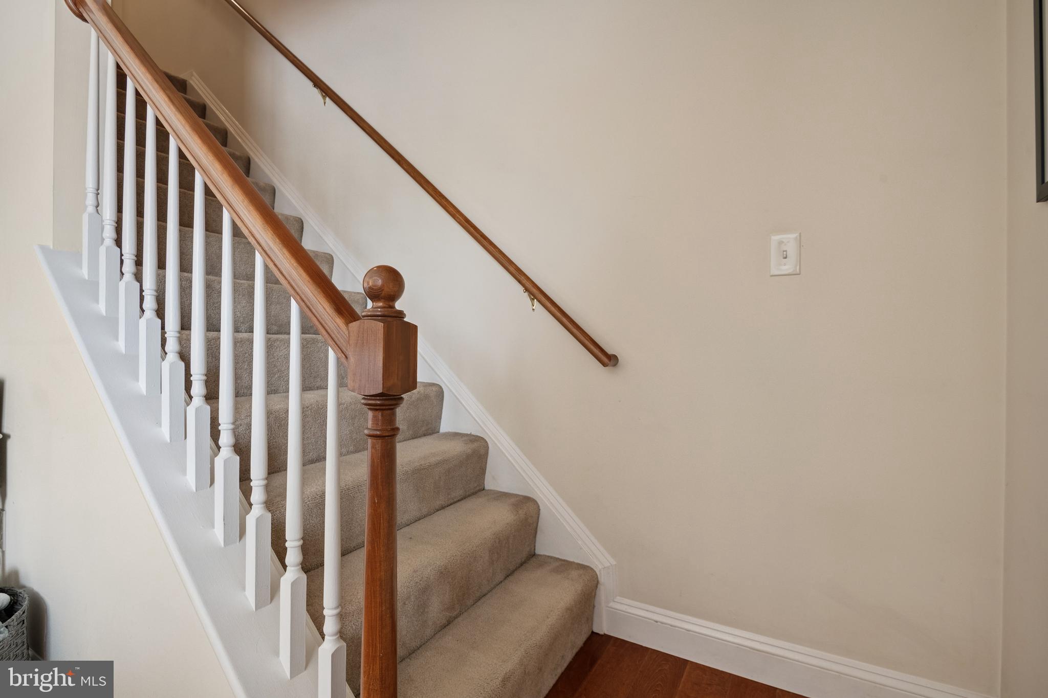 COBBLESTONE COURT - Residential