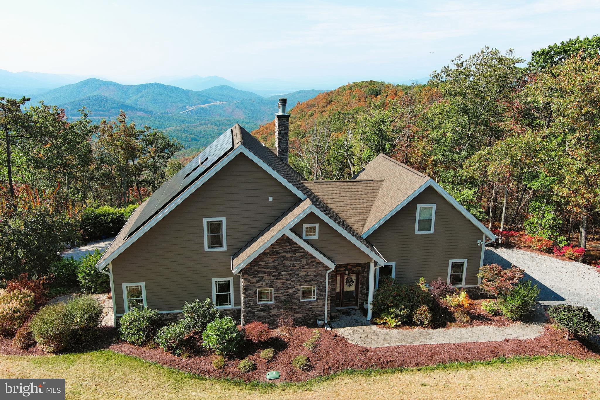 TOP OF THE MOUNTAIN - Residential