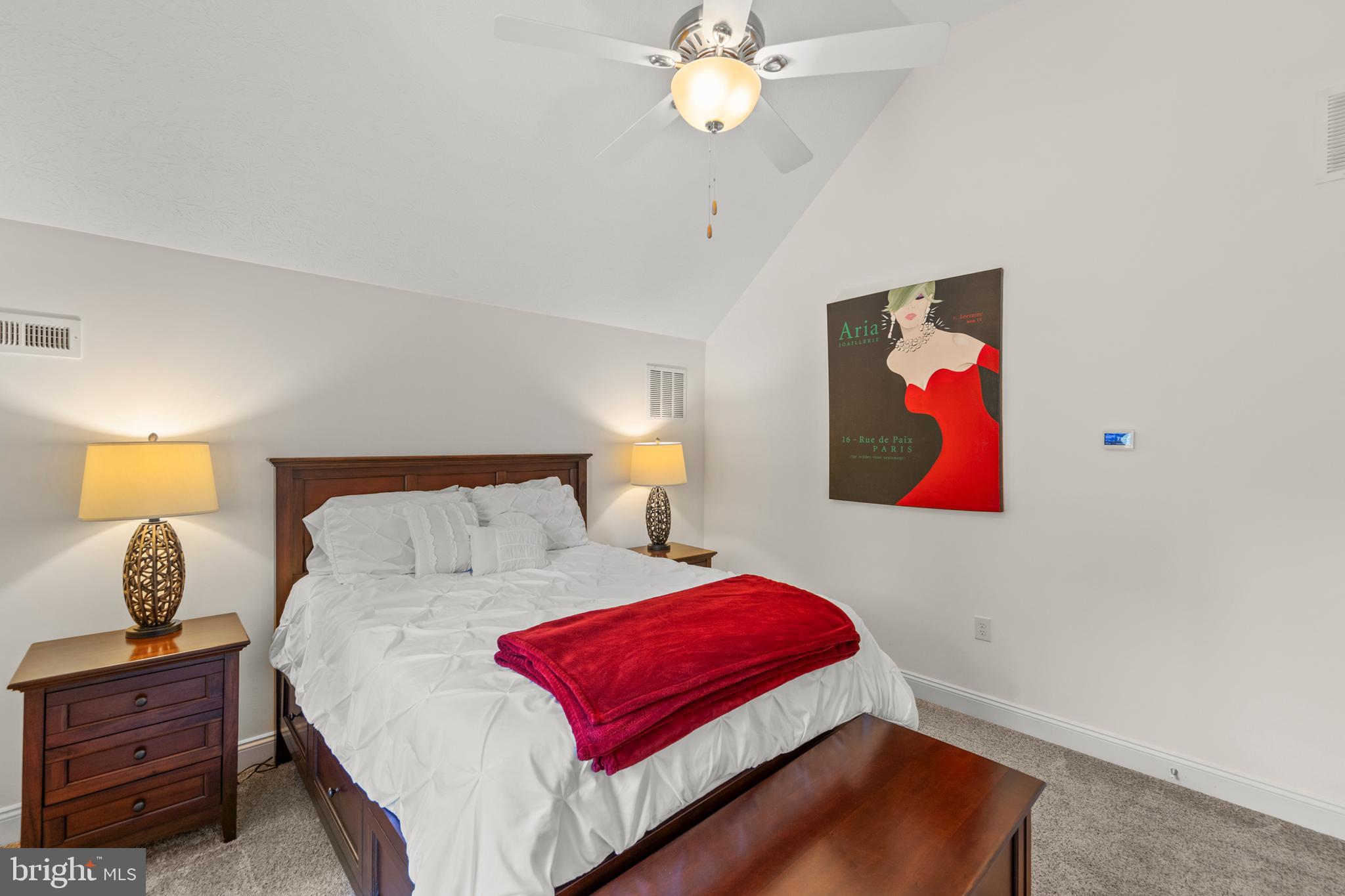 TOP OF THE MOUNTAIN - Residential