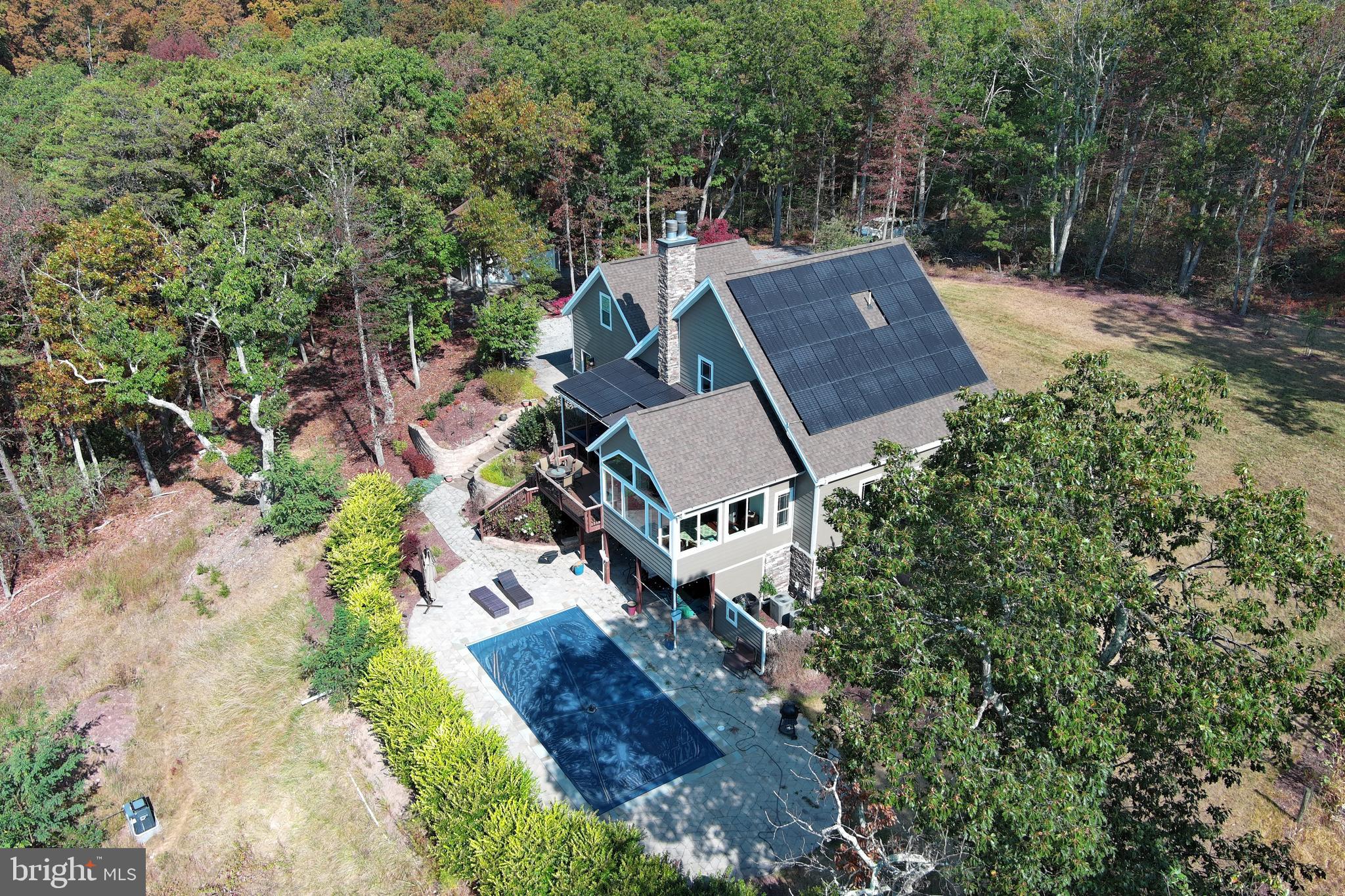 TOP OF THE MOUNTAIN - Residential