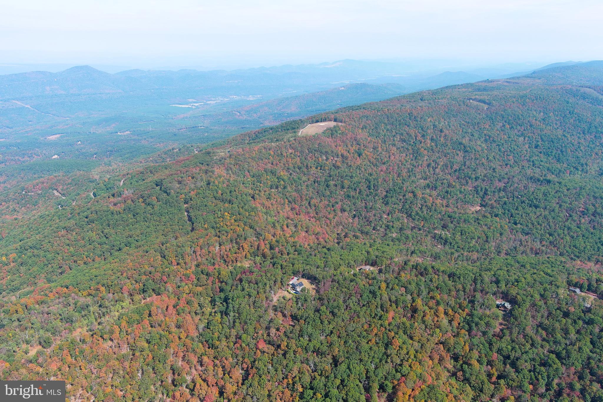 TOP OF THE MOUNTAIN - Residential
