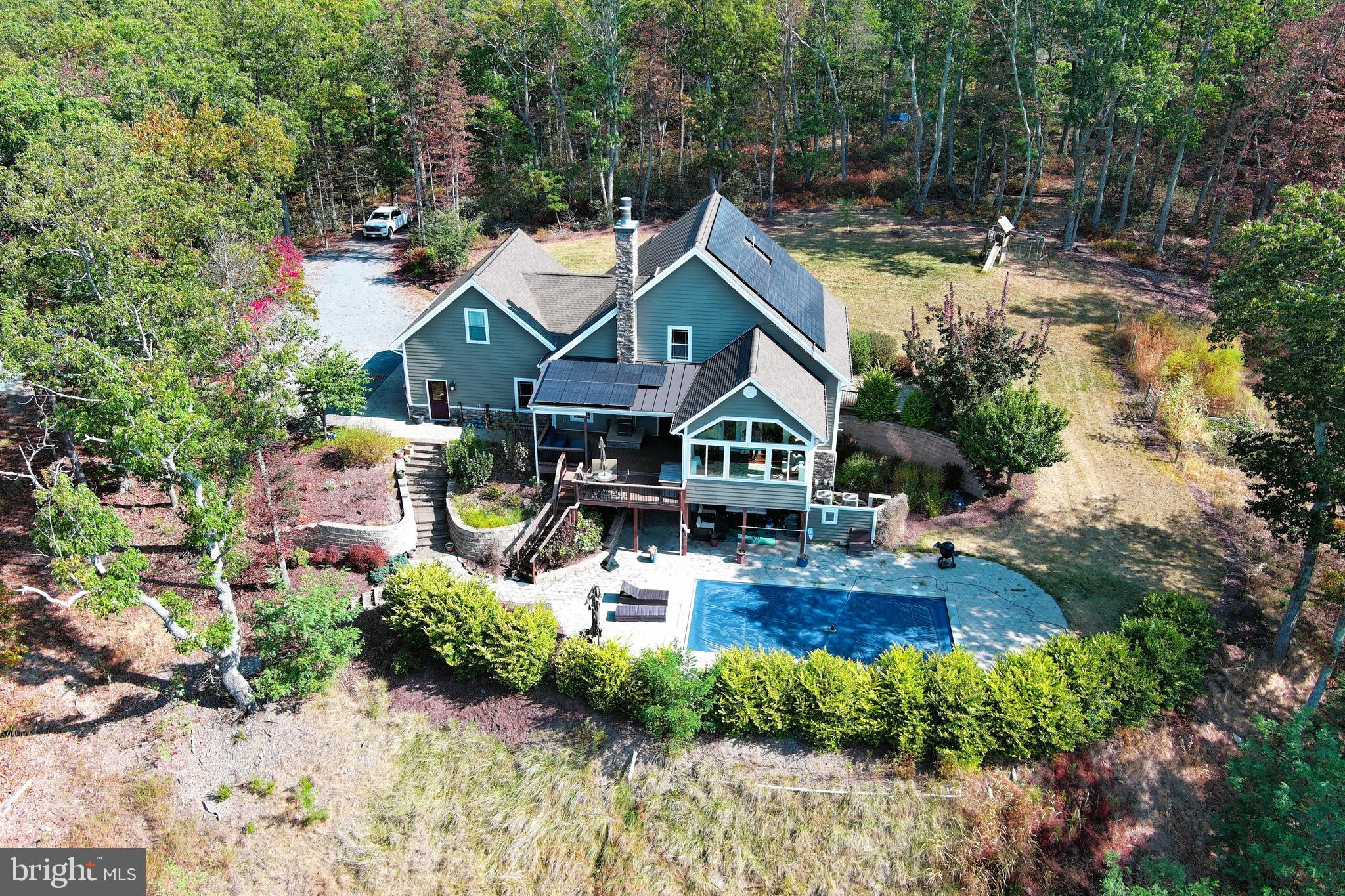 TOP OF THE MOUNTAIN - Residential