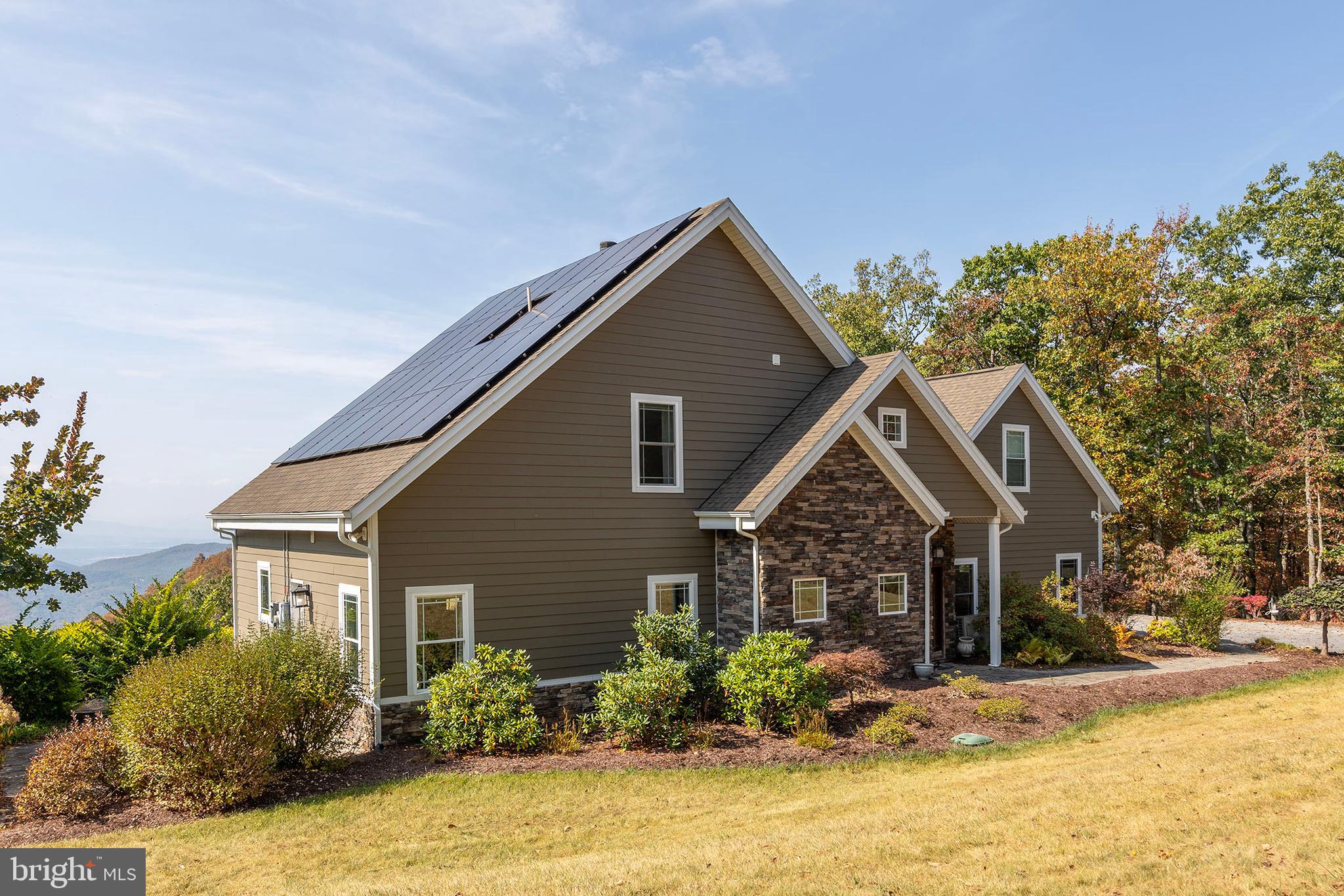 TOP OF THE MOUNTAIN - Residential