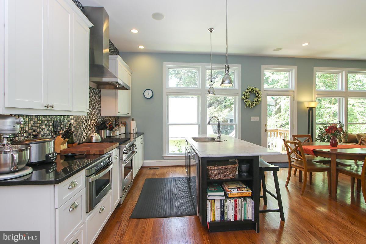 CHEVY CHASE - Residential