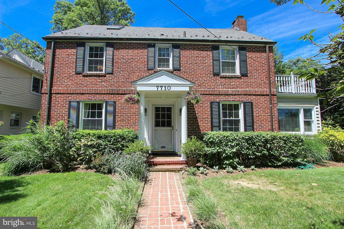 CHEVY CHASE - Residential