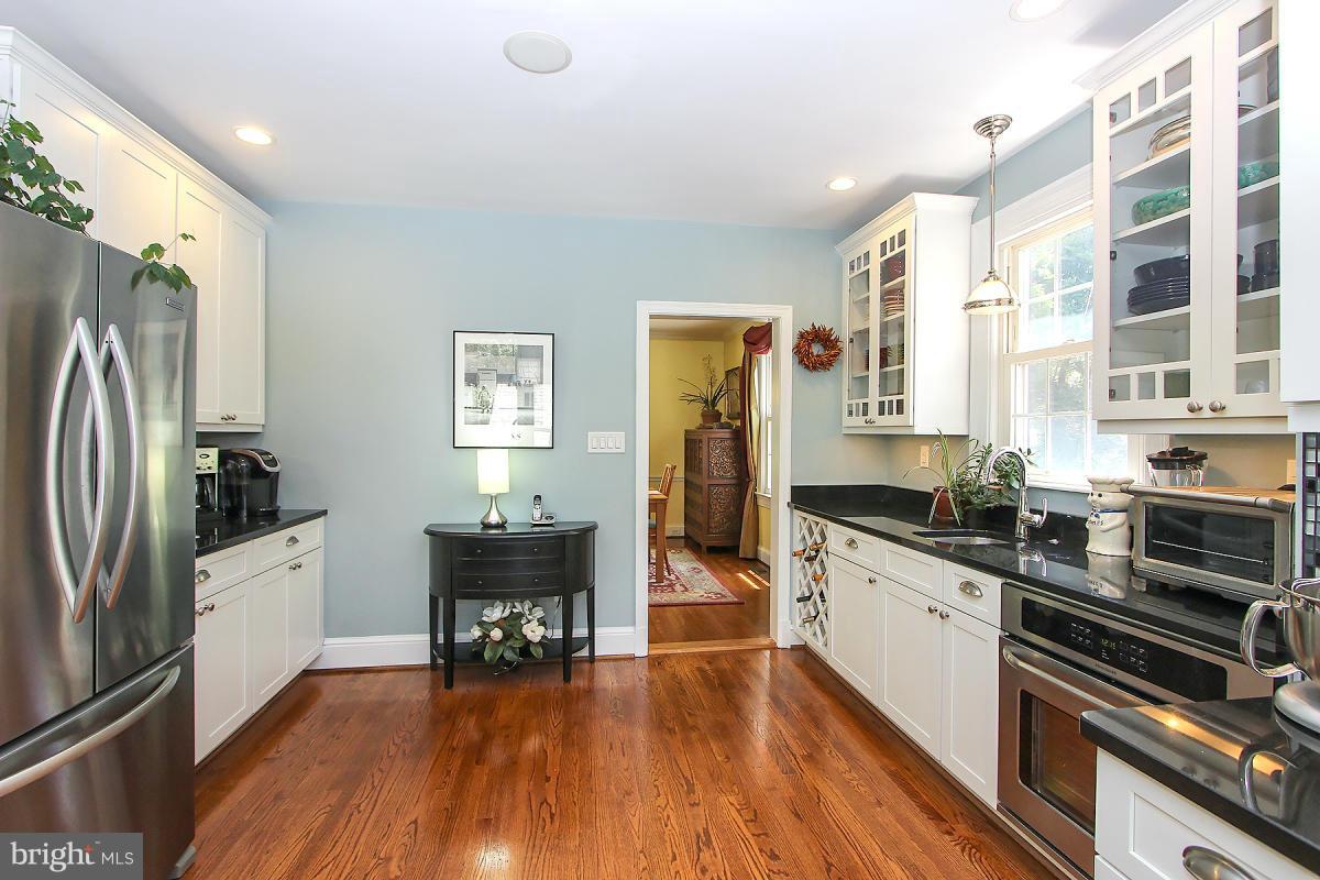 CHEVY CHASE - Residential