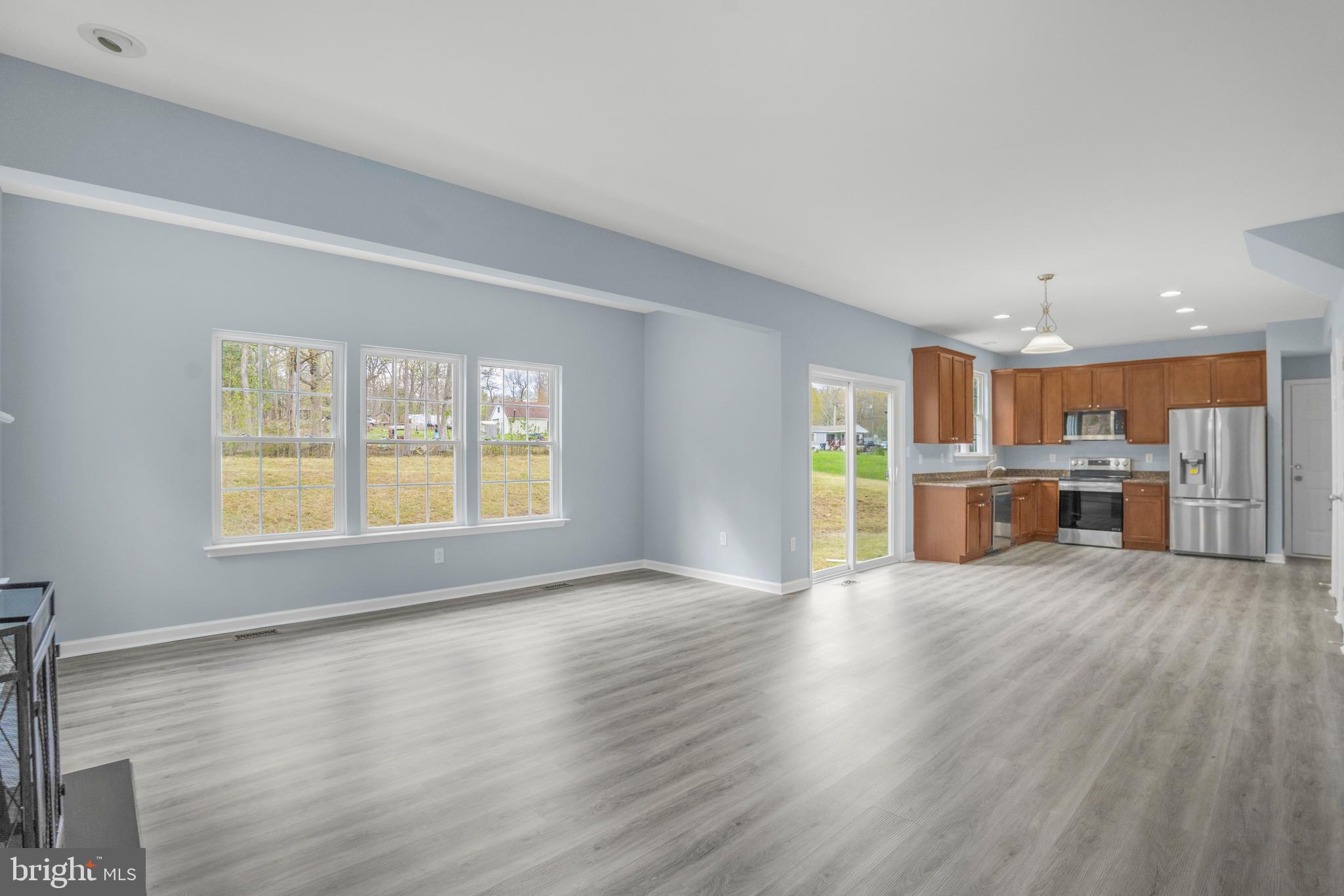 MAPLE VIEW APARTMENTS - Residential