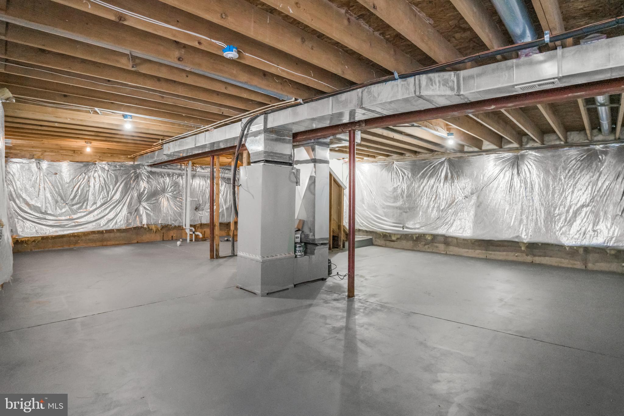 MAPLE VIEW APARTMENTS - Residential