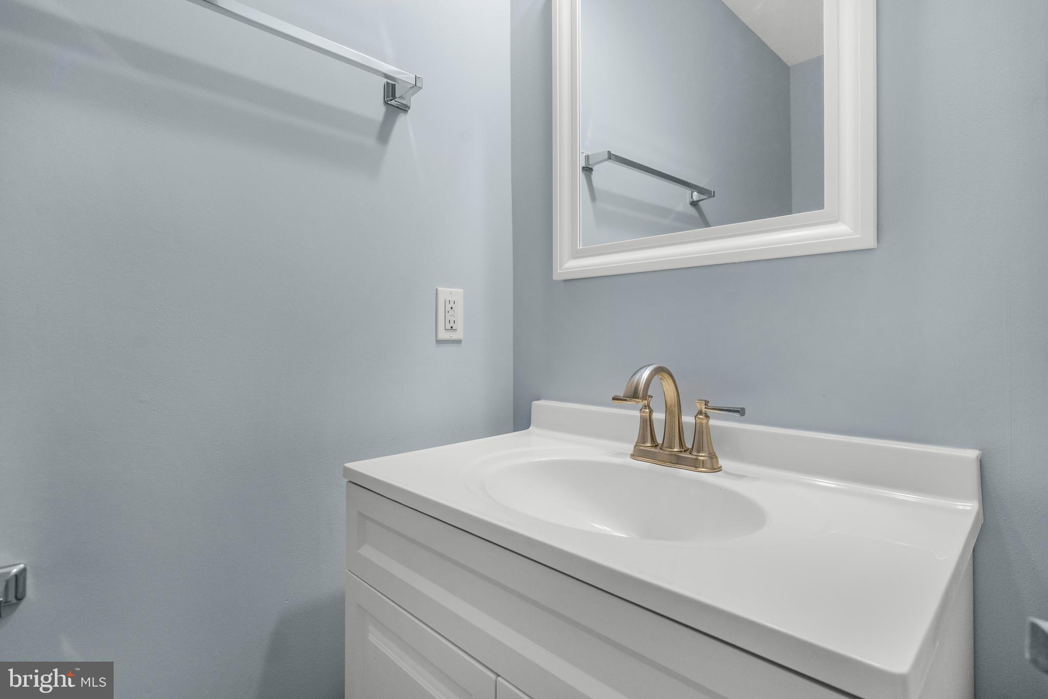 MAPLE VIEW APARTMENTS - Residential