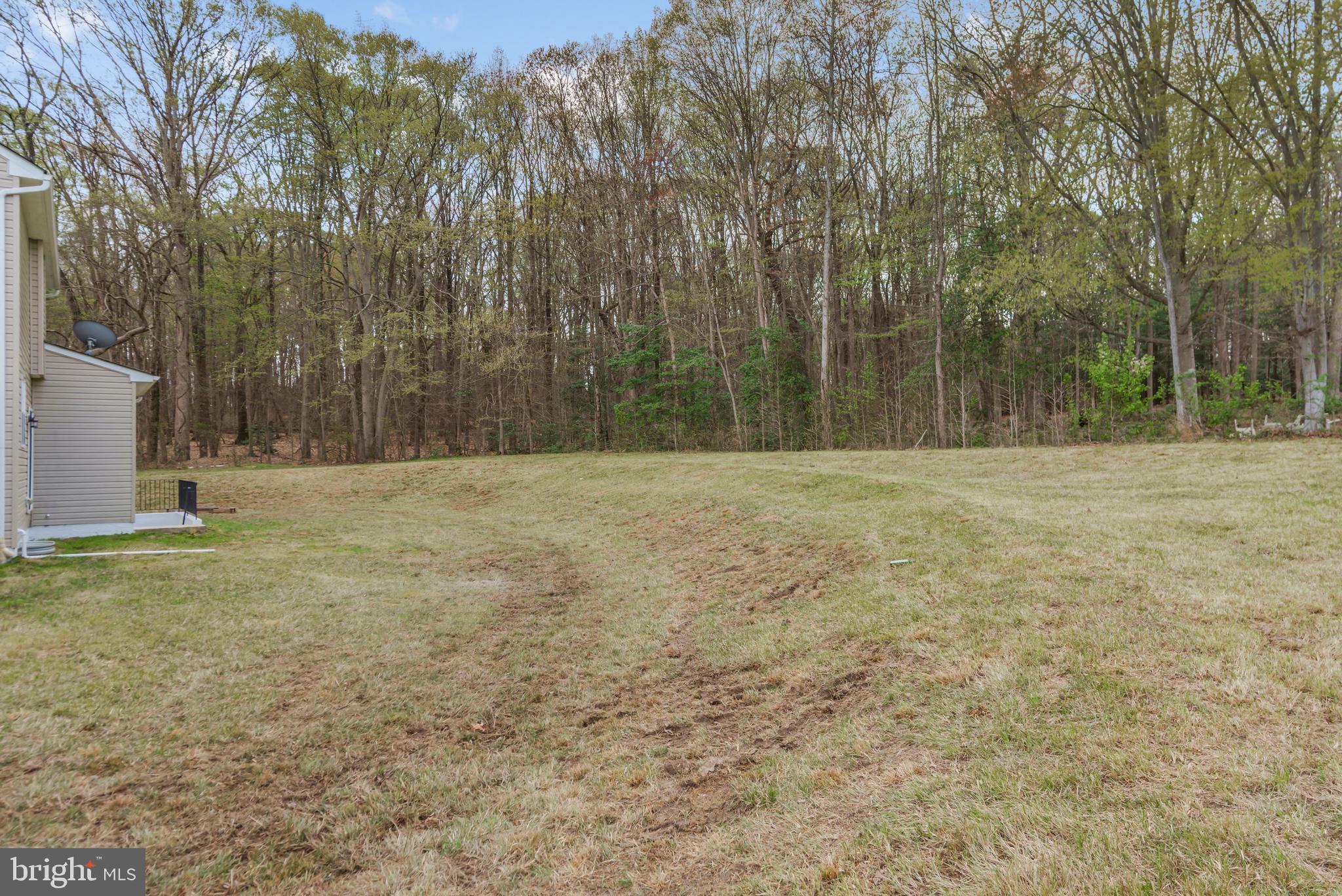 MAPLE VIEW APARTMENTS - Residential