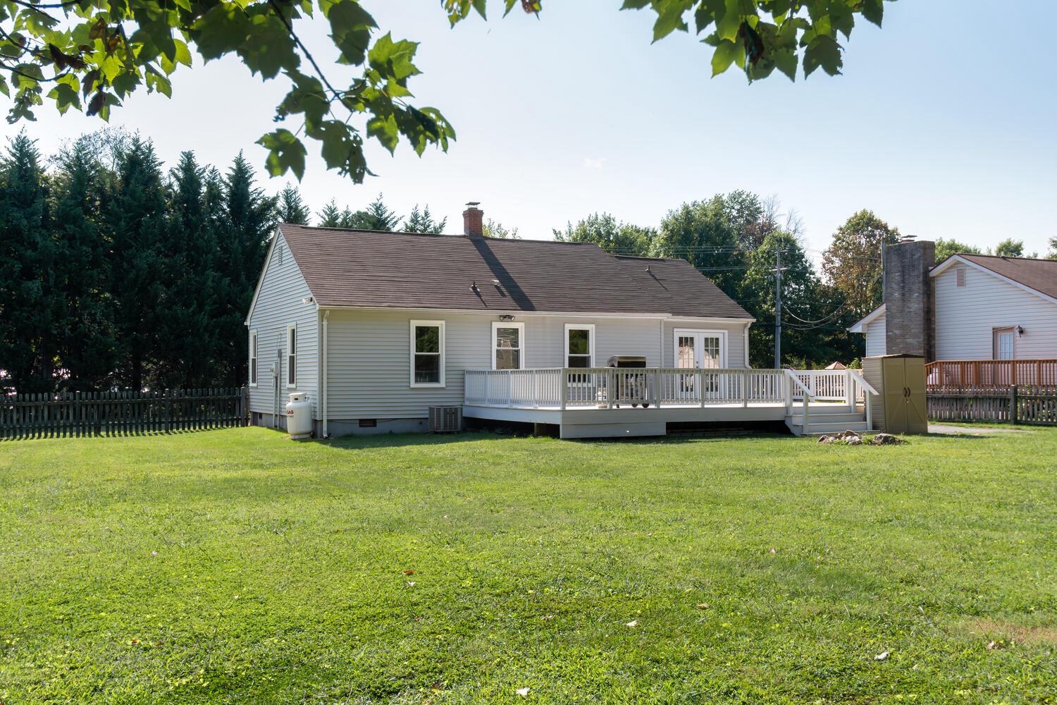 624 ROMANCOKE ROAD