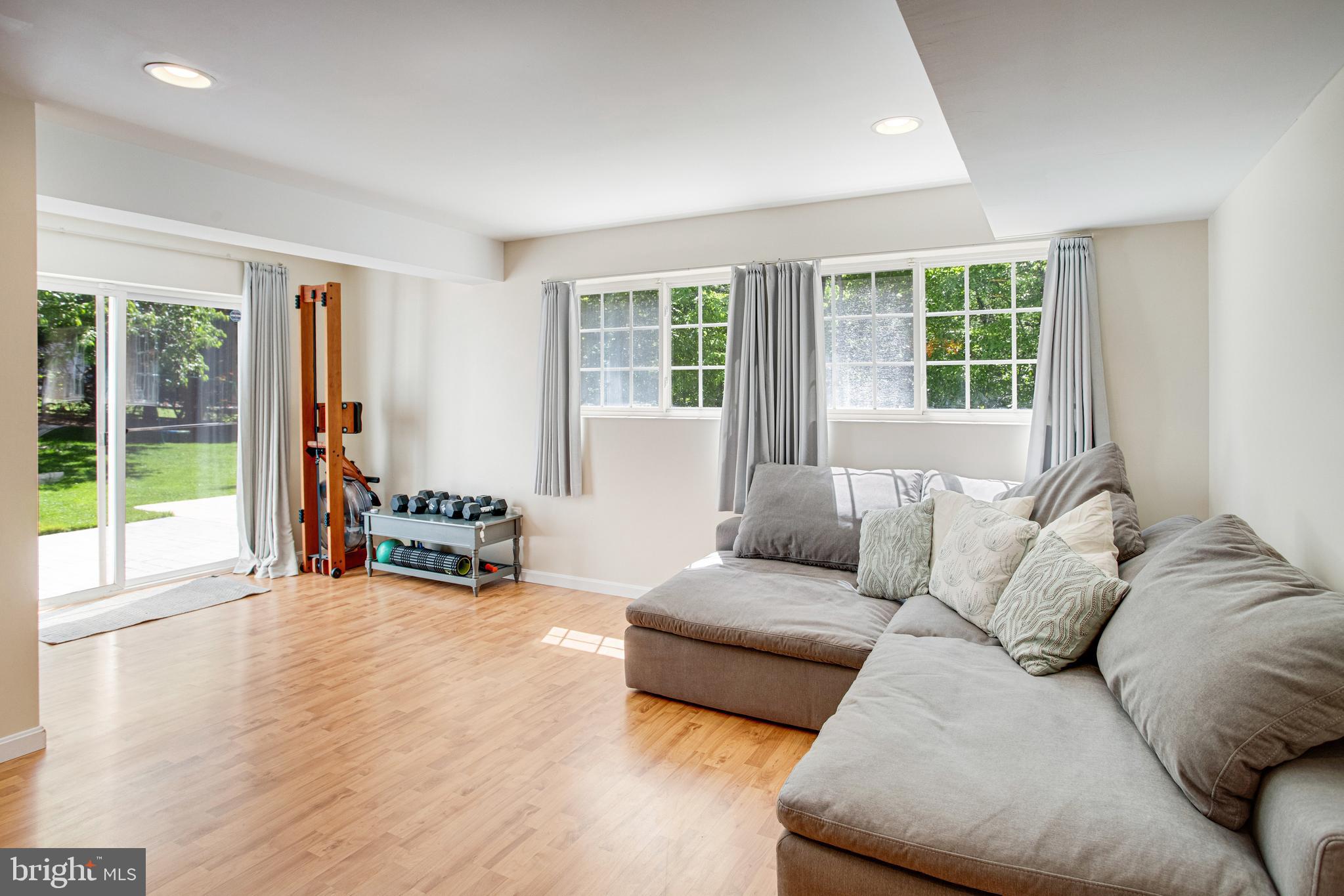 PARK RIDGE - Residential