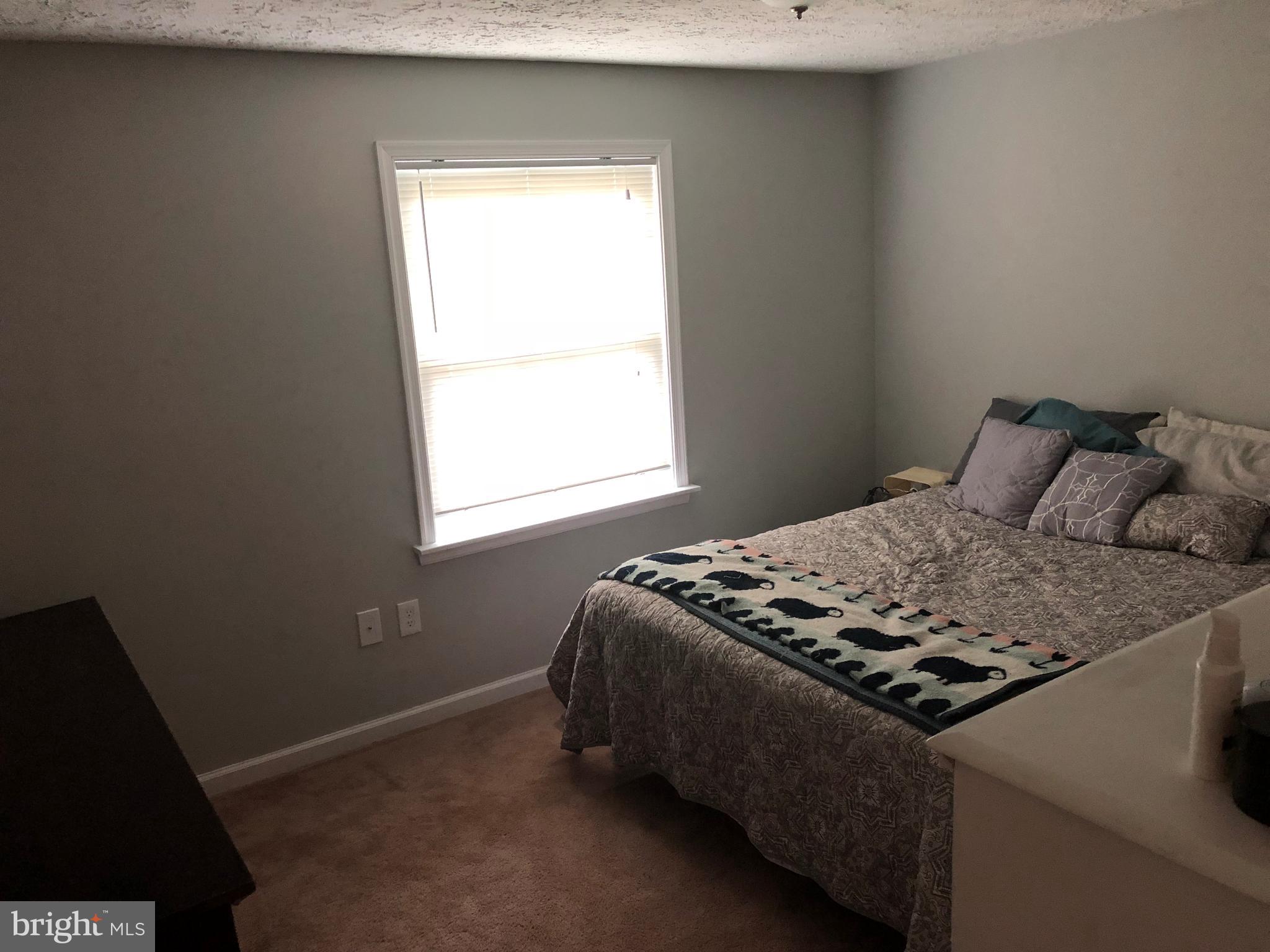 LYNNBROOK SUB - Residential