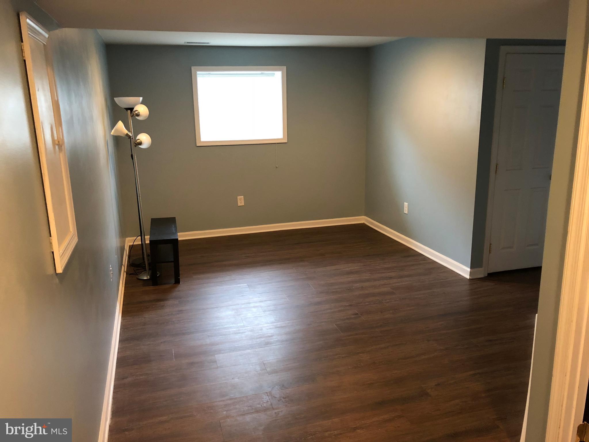 LYNNBROOK SUB - Residential