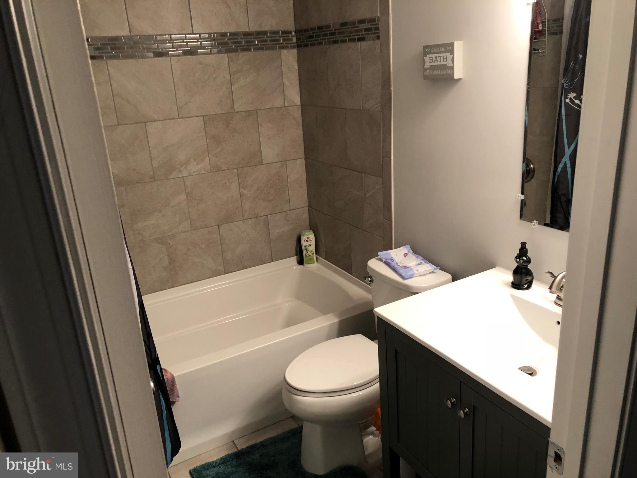 LYNNBROOK SUB - Residential