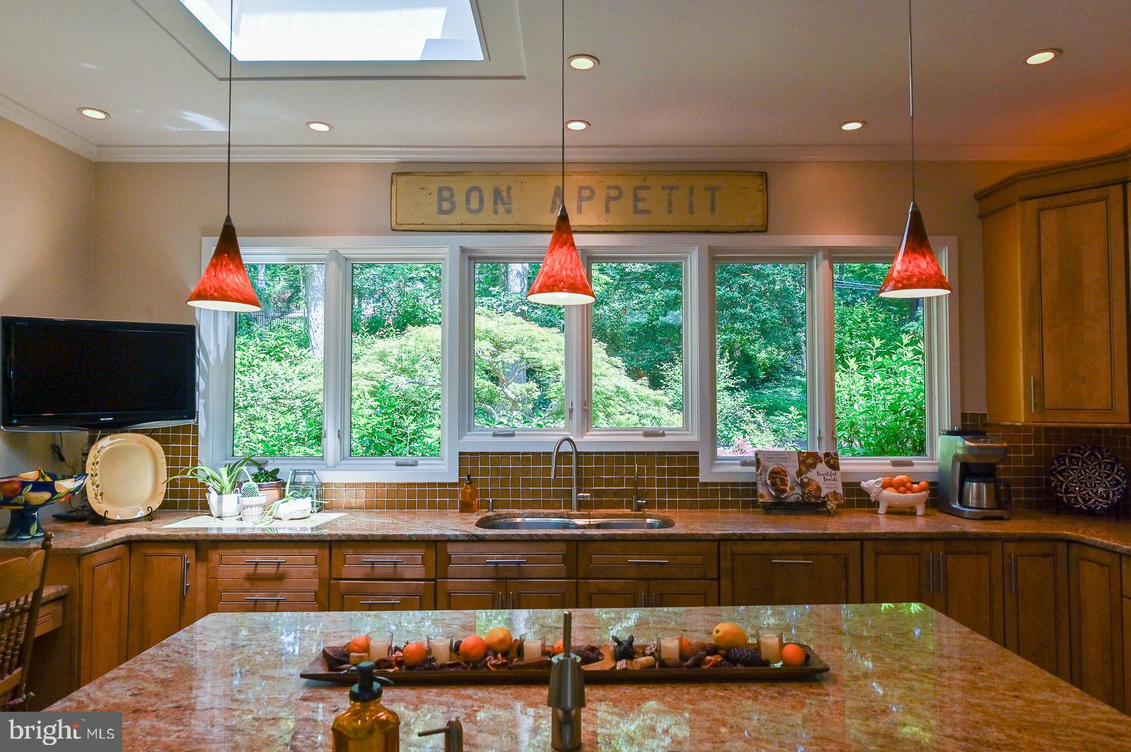 VALLEY FORGE MTN - Residential