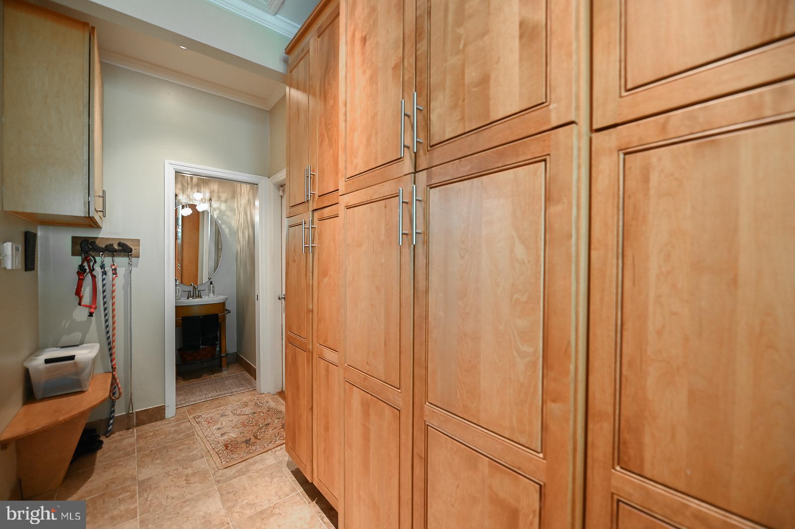 VALLEY FORGE MTN - Residential