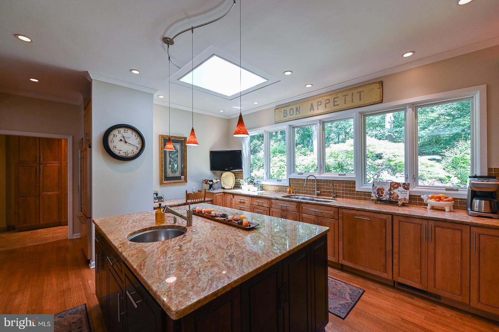 VALLEY FORGE MTN - Residential