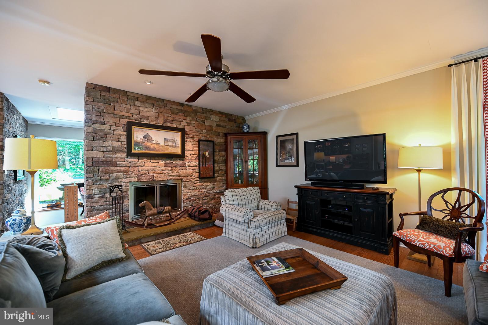 VALLEY FORGE MTN - Residential