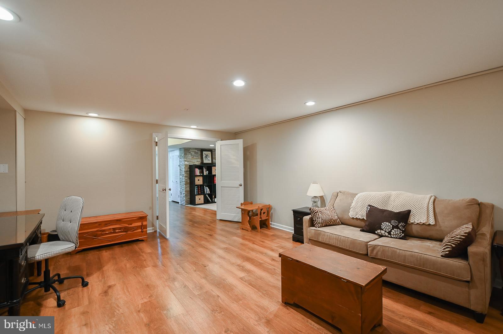 VALLEY FORGE MTN - Residential