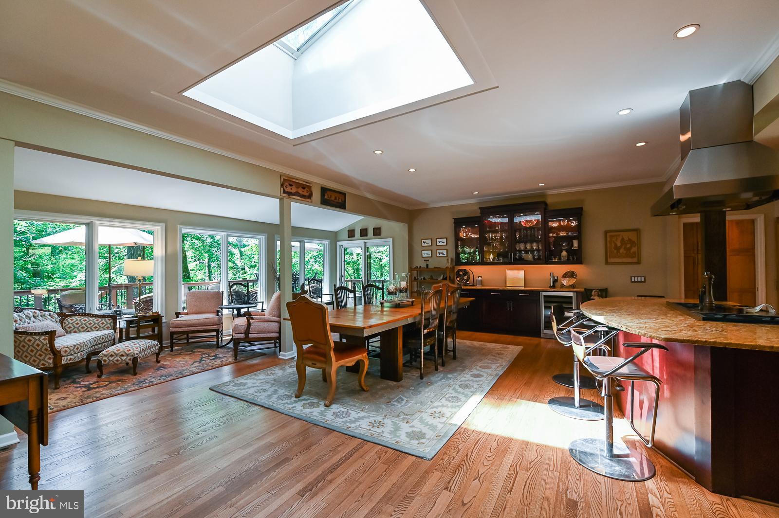 VALLEY FORGE MTN - Residential