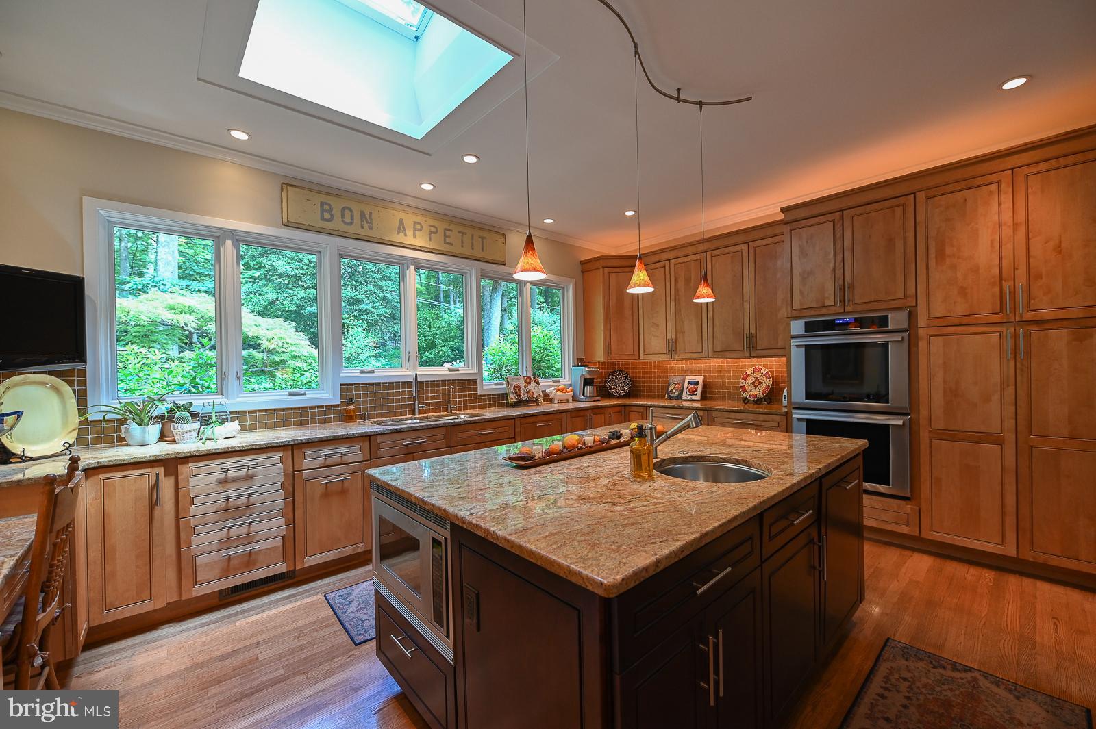 VALLEY FORGE MTN - Residential