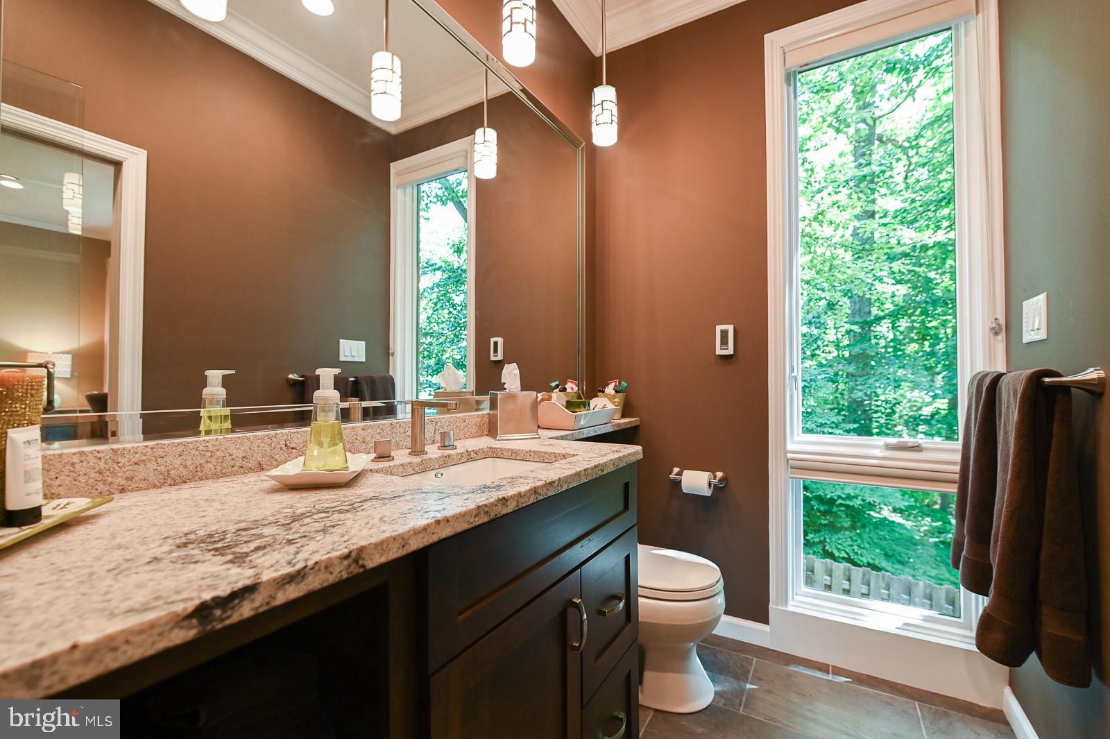 VALLEY FORGE MTN - Residential