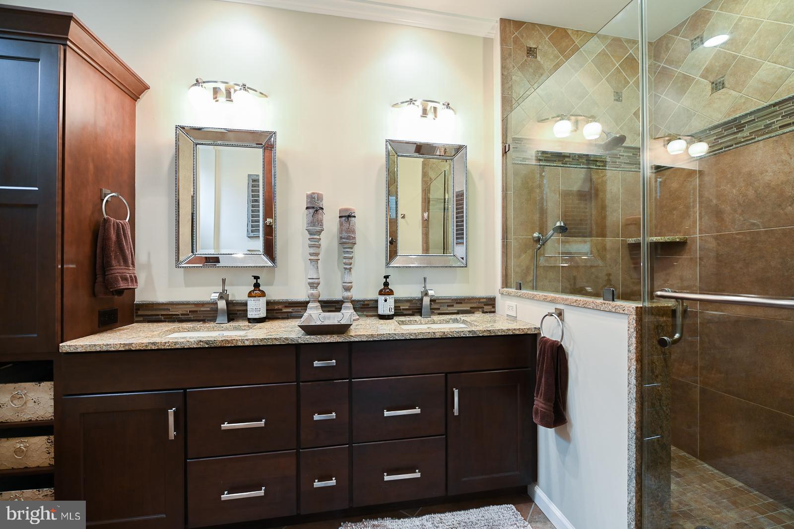 VALLEY FORGE MTN - Residential