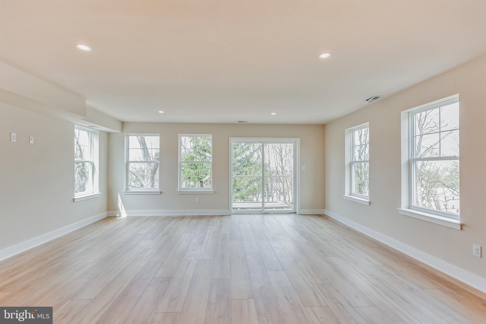 CONSHOHOCKEN - Residential Lease