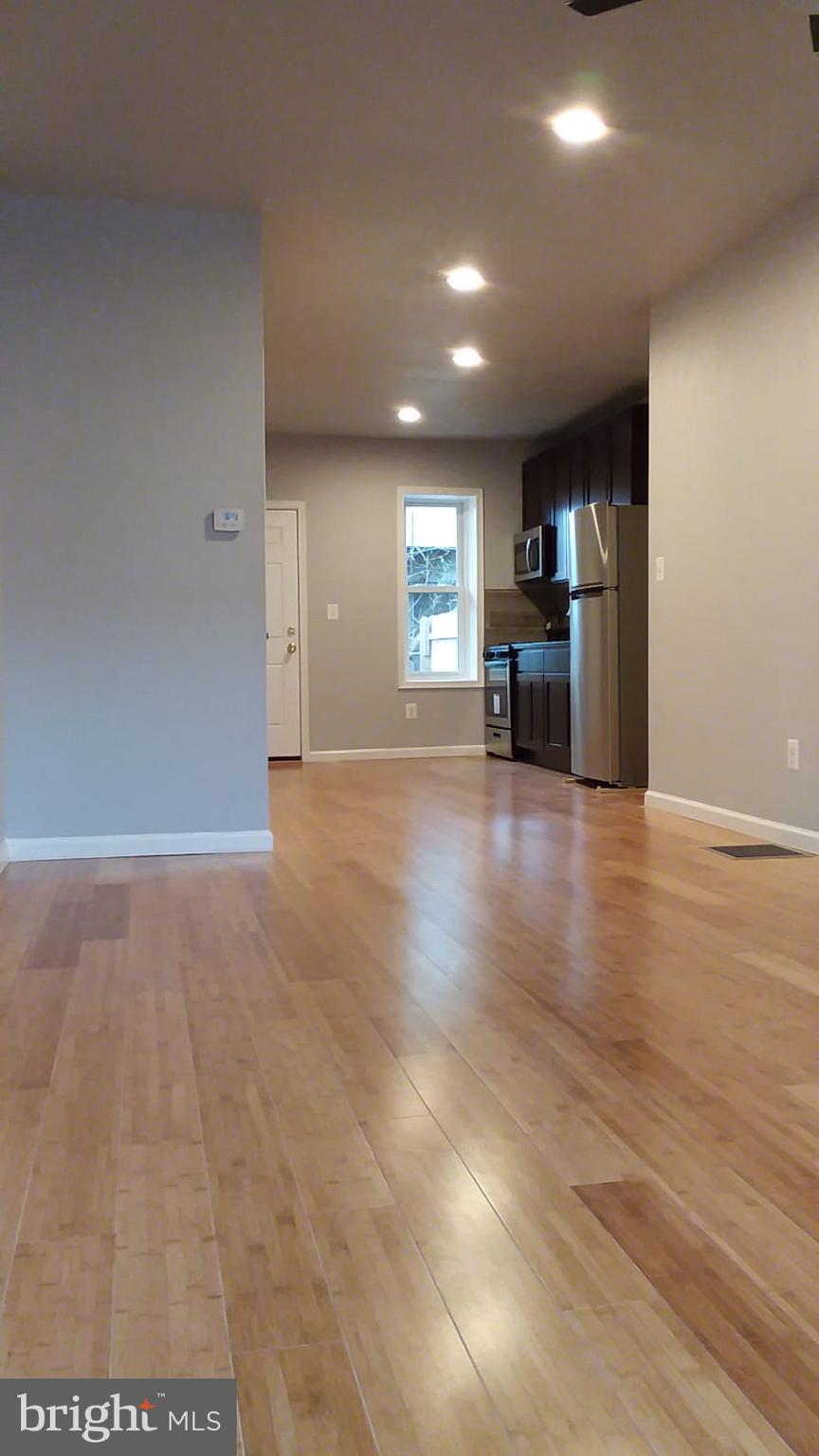 MILL CREEK - Residential