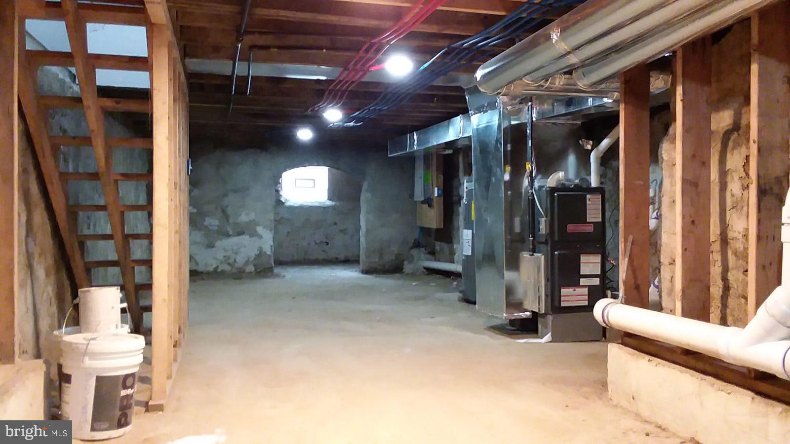 MILL CREEK - Residential