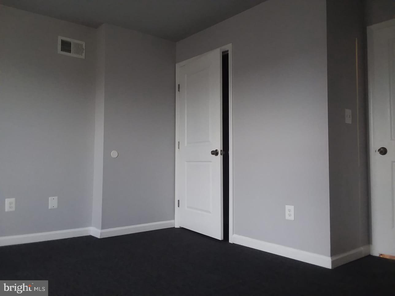 MILL CREEK - Residential