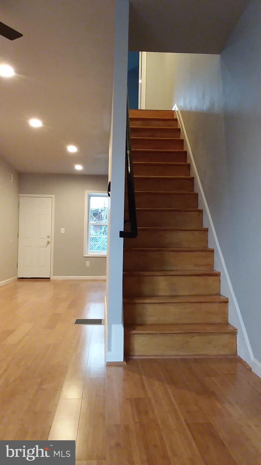 MILL CREEK - Residential