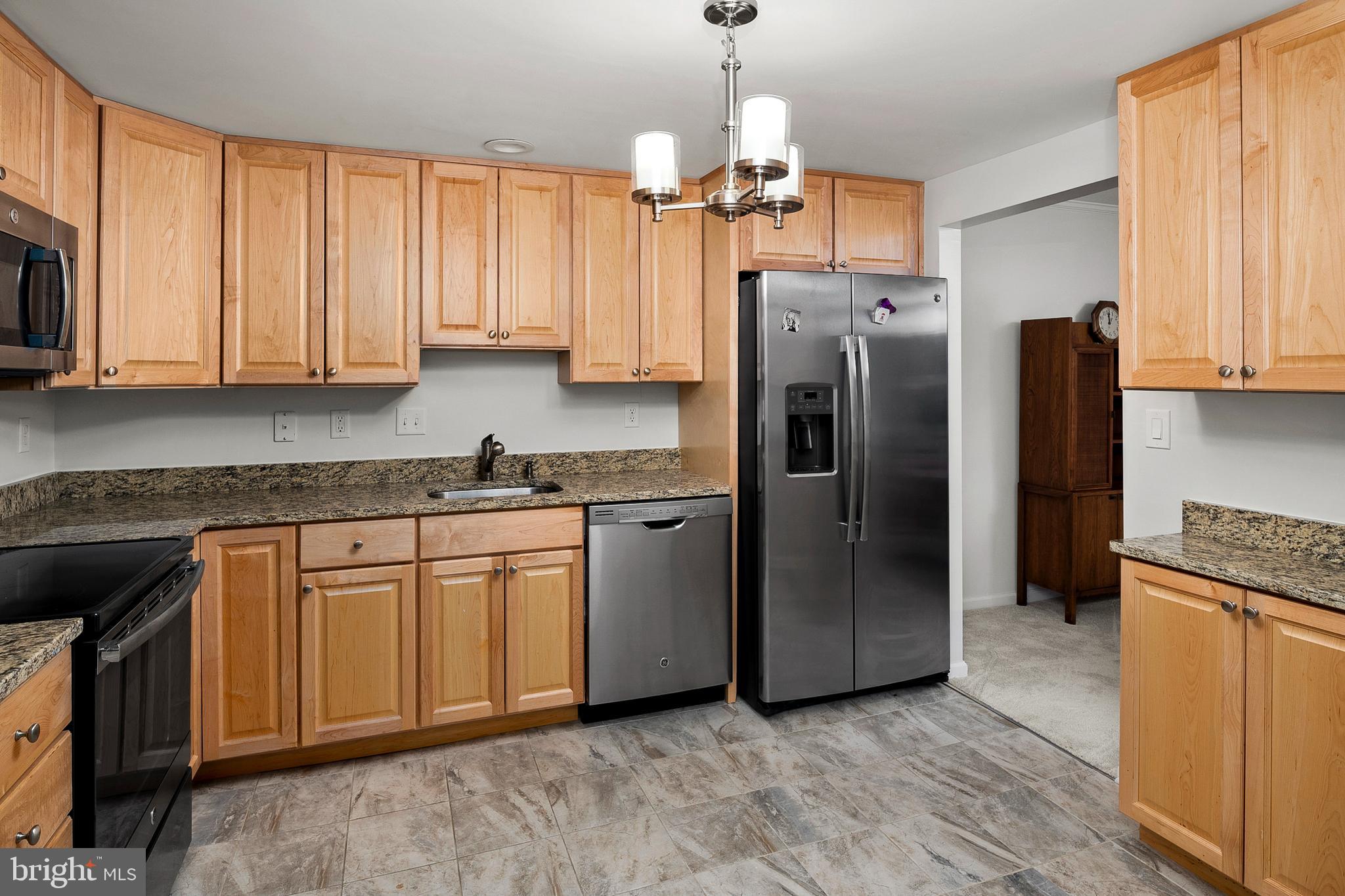 LEISURE WORLD - Residential