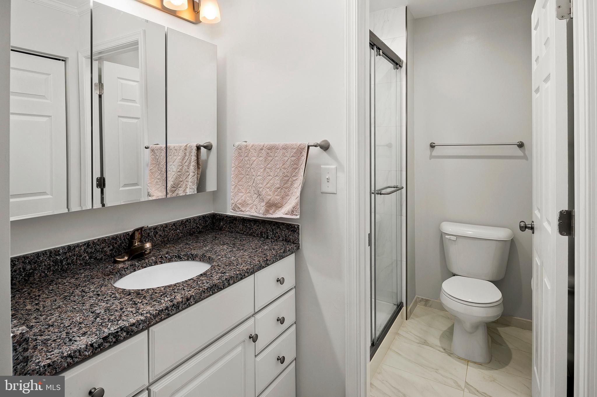 LEISURE WORLD - Residential