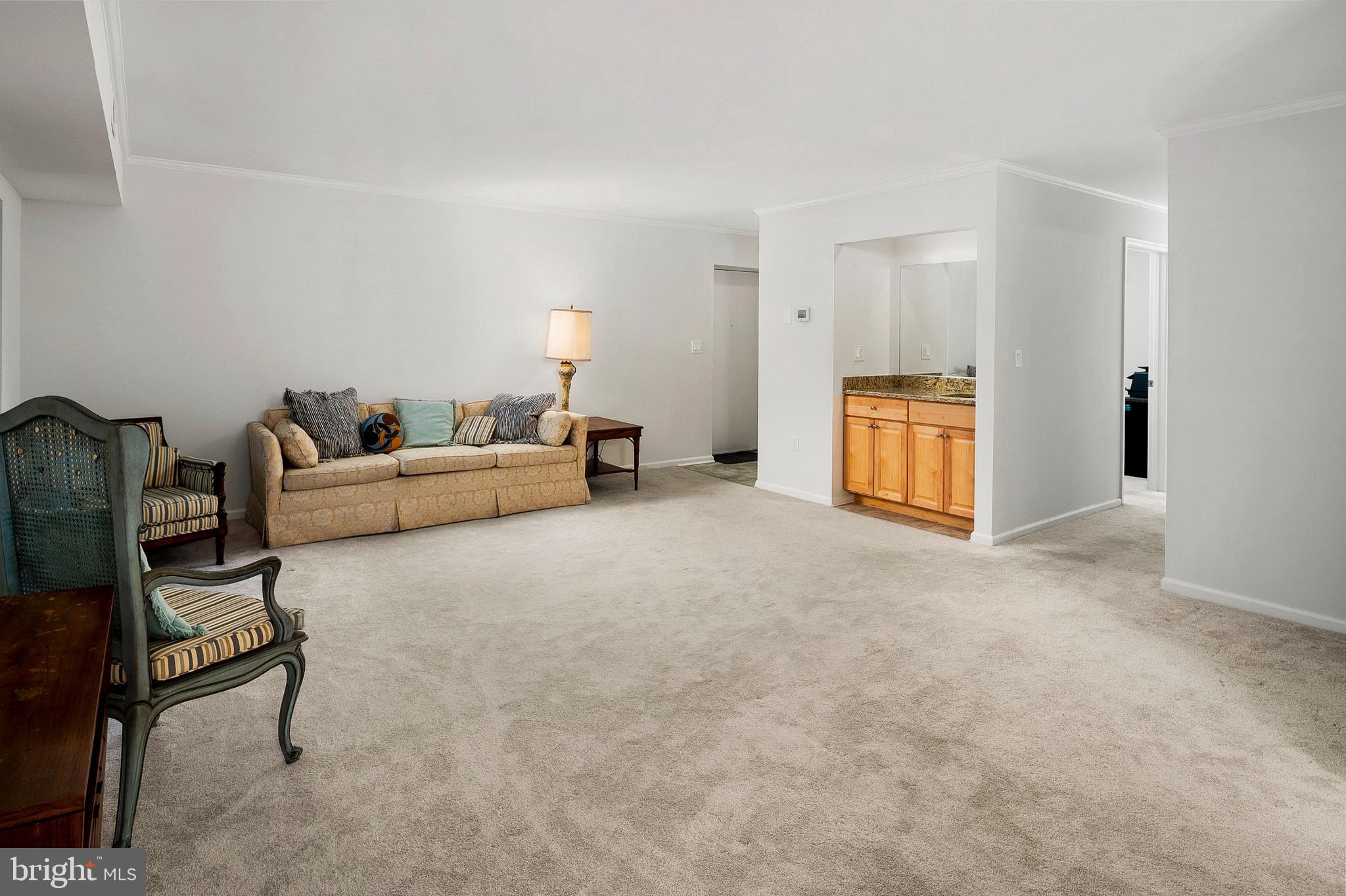 LEISURE WORLD - Residential