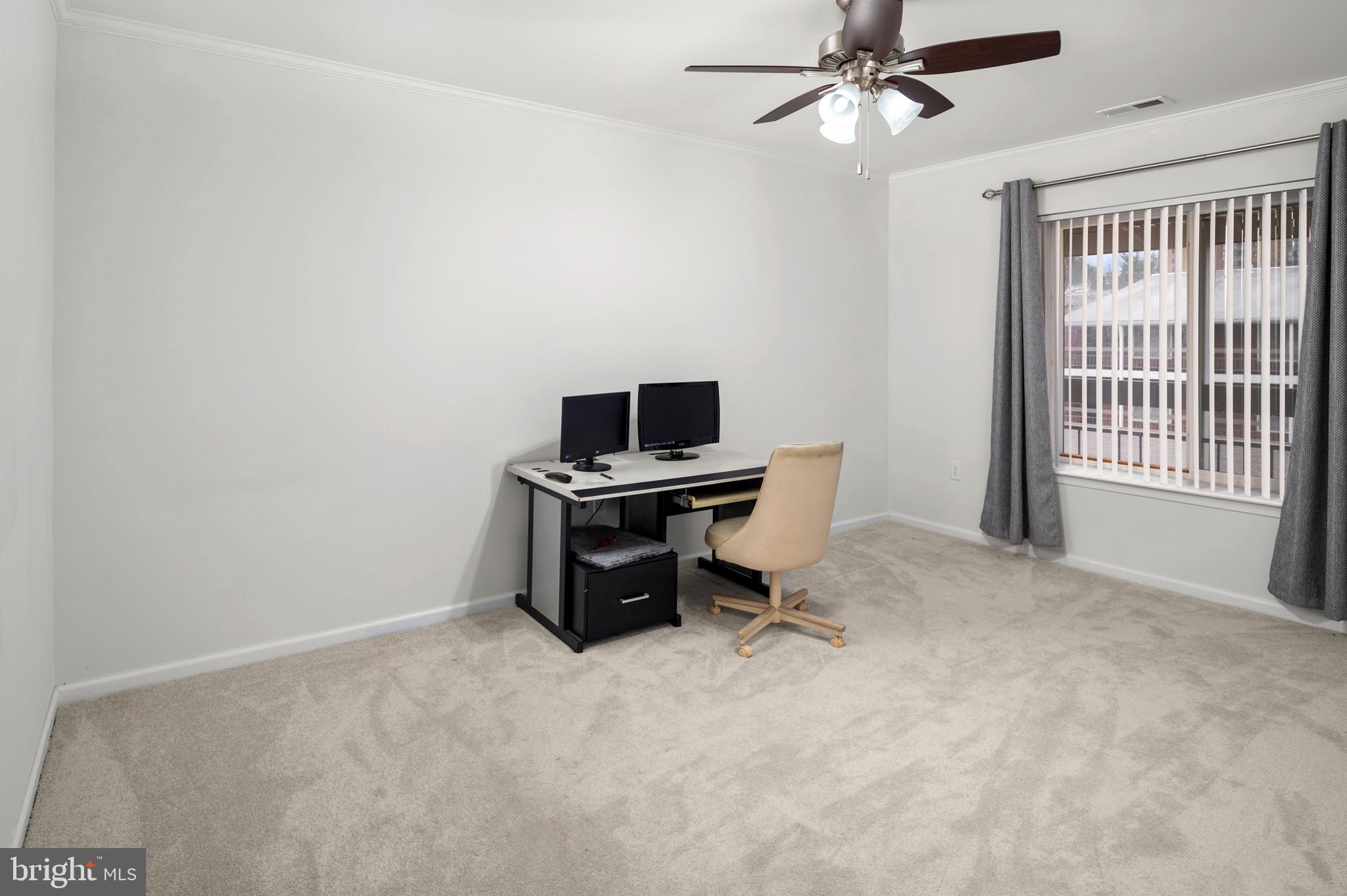 LEISURE WORLD - Residential