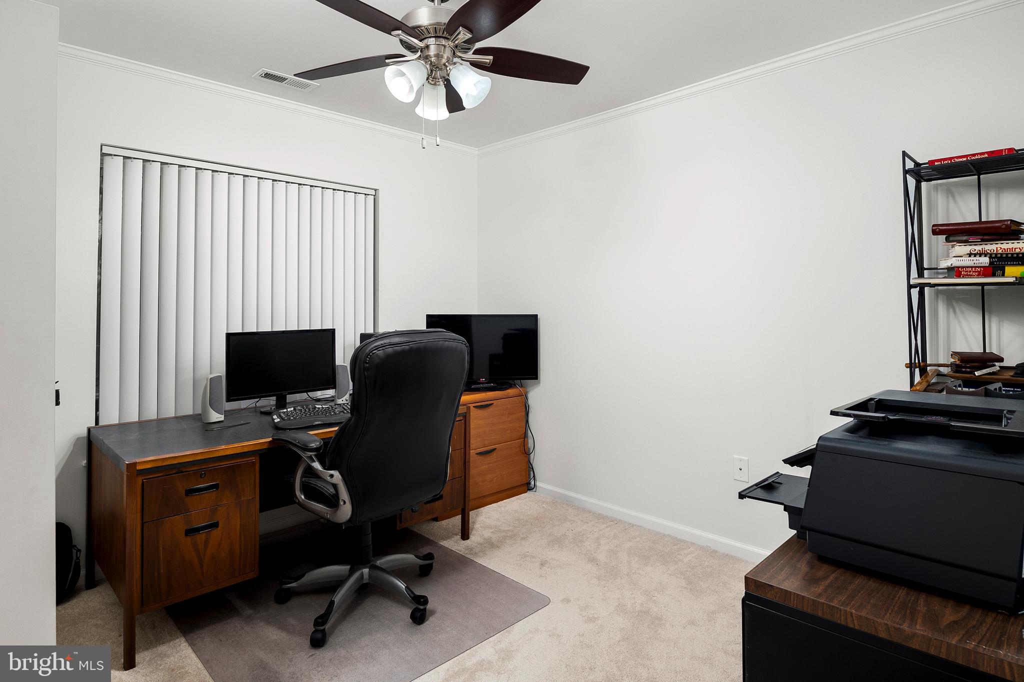 LEISURE WORLD - Residential