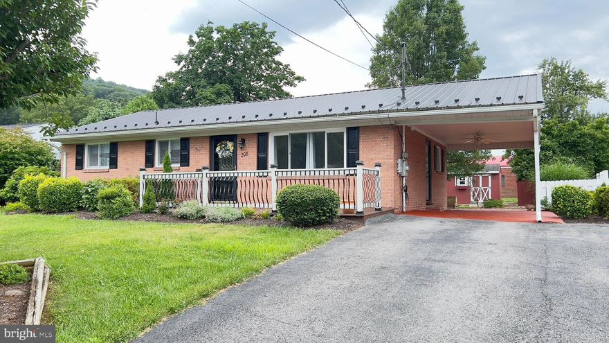 HERE'S THE ONE THAT YOU'VE BEEN WAITING ON! IT'S AS NEAT AS A PIN AND READY TO MOVE INTO! 3 BEDROOM 2 BATH BRICK RANCHER IN LAVALE WITH MANY RECENT UPDATES. HARDWOOD FLOORS IN LIVING ROOM, DINING ROOM,  AND MAIN LEVEL BEDROOMS. NEW VINYL PLANK FLOORING IN KITCHEN, BATHROOM, FAMILY ROOM AND LOWER LEVEL BEDROOM. KITCHEN APPLIANCES APPROX. 1 YEAR OLD. WORKSHOP OR CRAFT ROOM IN LOWER LEVEL.  COVERED PATIO/CARPORT, 2 STORAGE SHEDS W/ELECTRIC, STANDING SEAM METAL ROOF AND SEAMLESS GUTTERS.  ALL THIS ON A NICELY LANDSCAPED LOT.