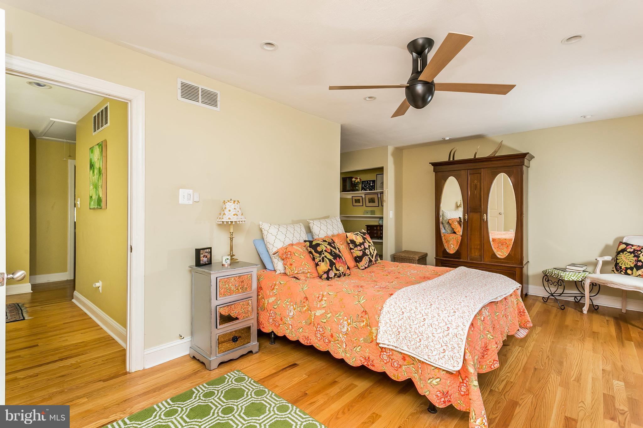 ROLAND SPRINGS - Residential