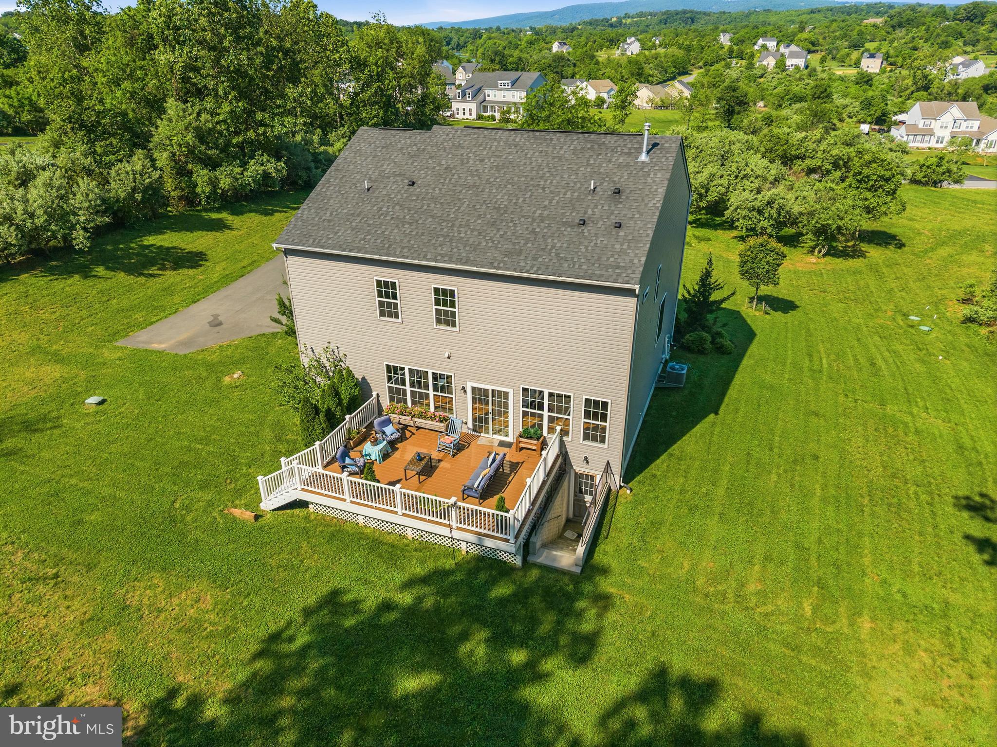 THE BLUFFS AT SLEETER LAKE - Residential