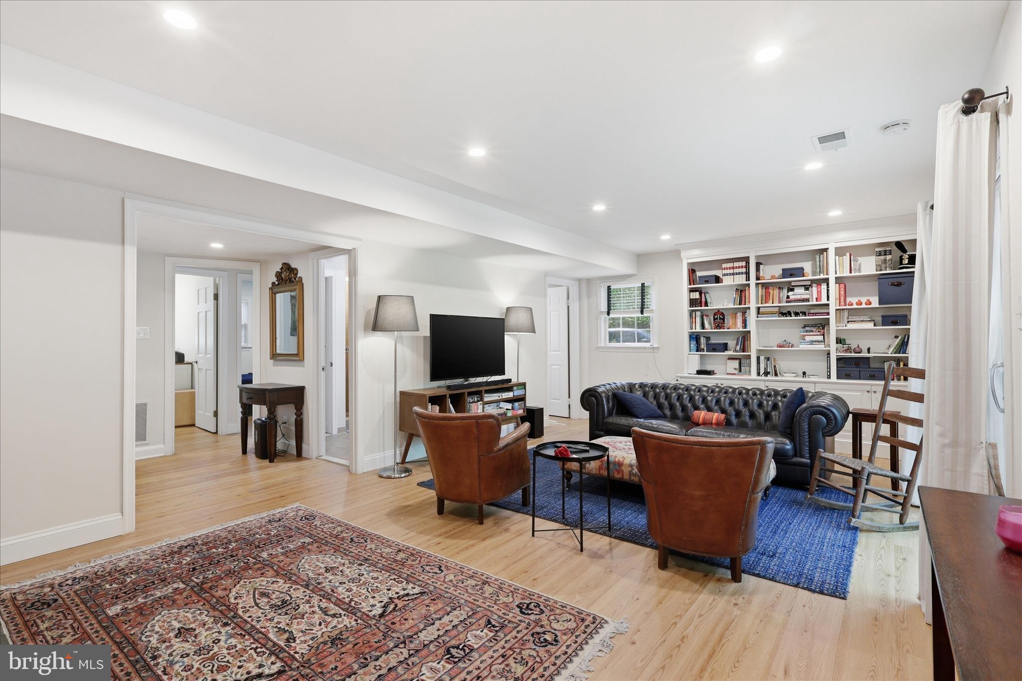 KEMPER PARK - Residential